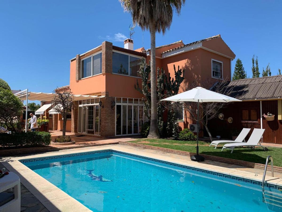 Chalet Con Piscina A 50 M De La Playa . Marbella Eksteriør bilde