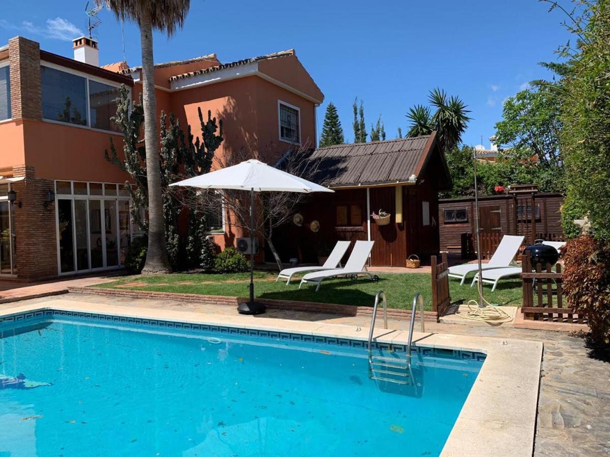 Chalet Con Piscina A 50 M De La Playa . Marbella Eksteriør bilde